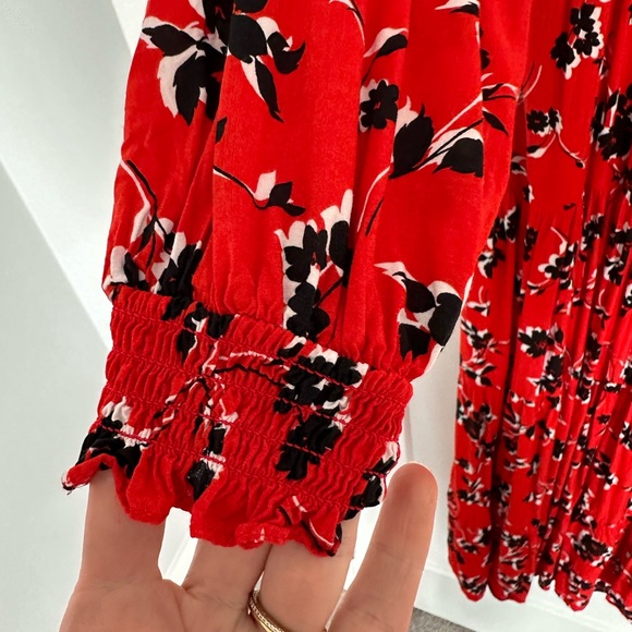 Floral flowy dress - Picture 4 of 6